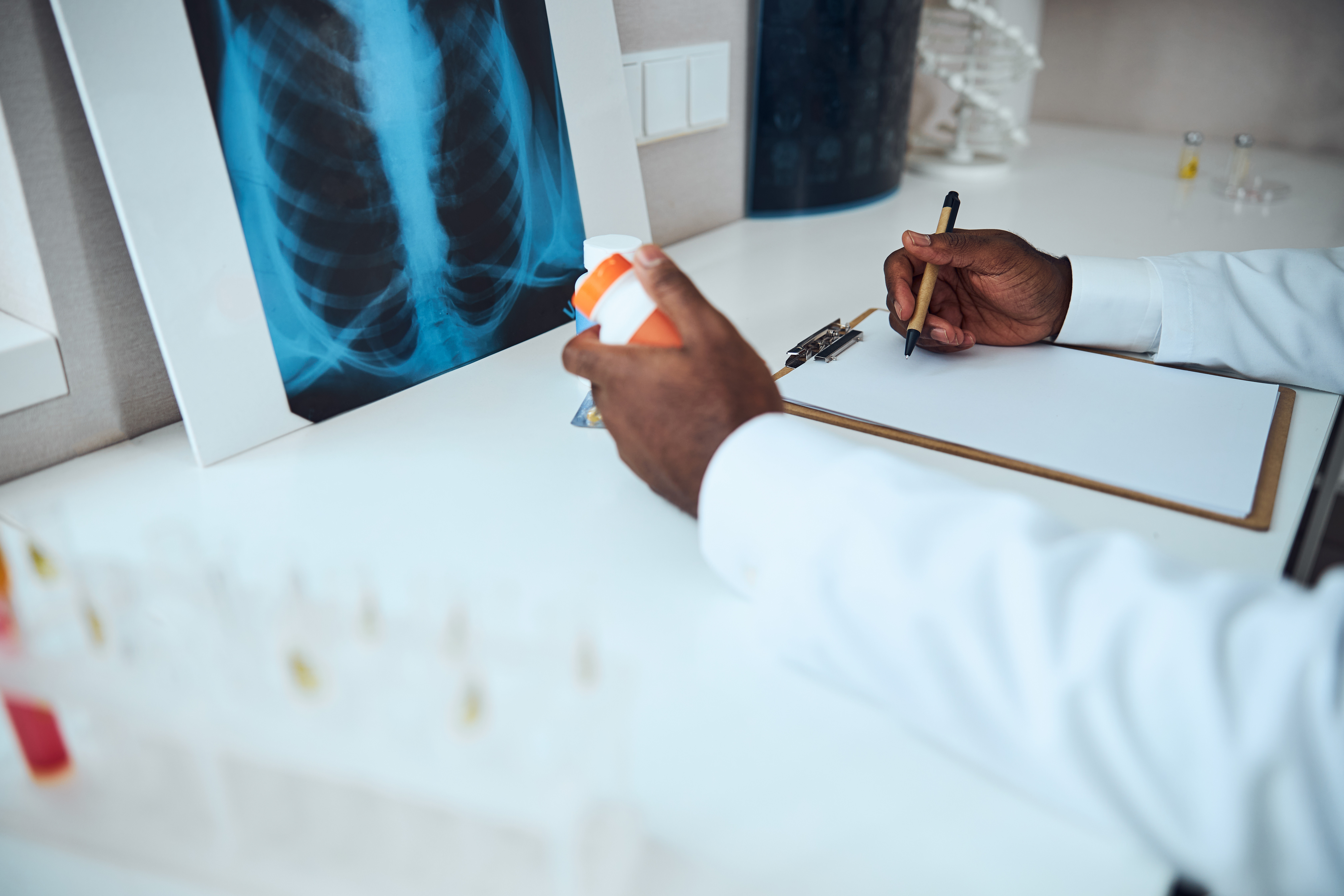 DRUG-RESISTANT TUBERCULOSIS: FROM CLINICAL TO PROGRAMMATIC copy 1